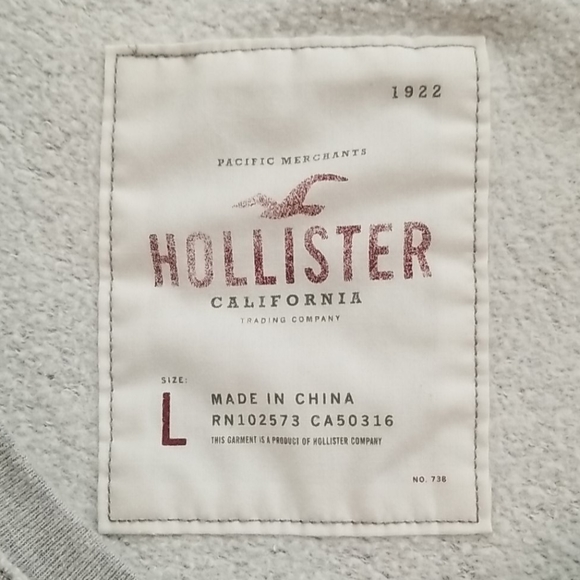 Hollister Sweatshirt - Picture 3 of 4